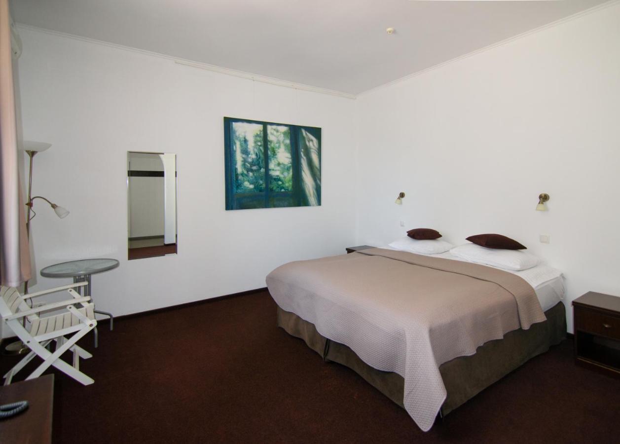 Knyazha Hora Hotel 卡尼夫 外观 照片